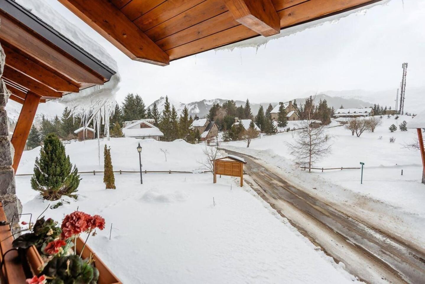 Austen Precioso Chalet En Formigal Exteriör bild